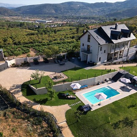 Boutique Finca Esencial ビジャフランカ・デル・ビエルソ エクステリア 写真